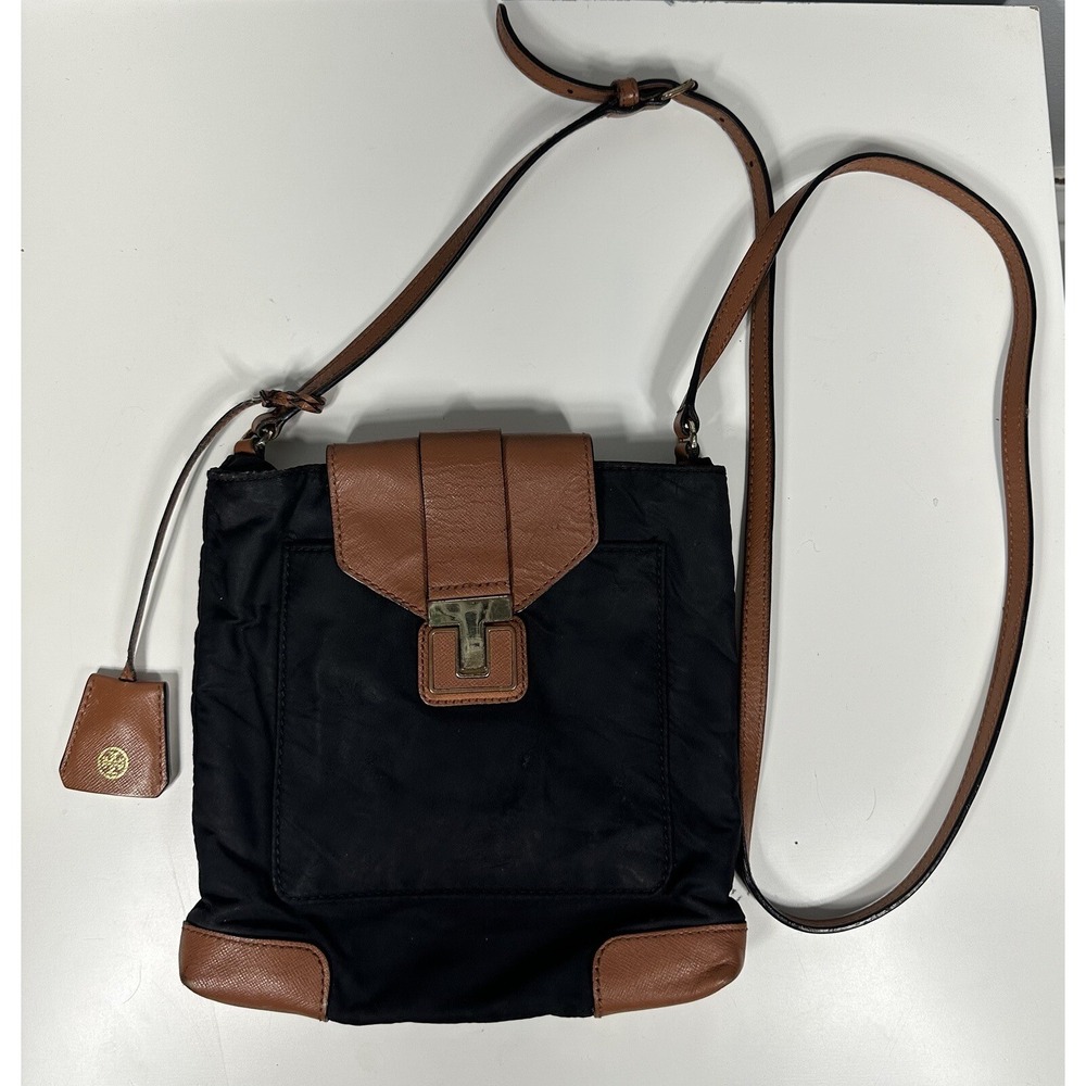 Tory Burch Womens Penn Black Nylon Leather Trim Crossbody Bag
